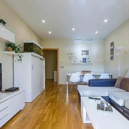 A&n La Vega 2 Apartamento