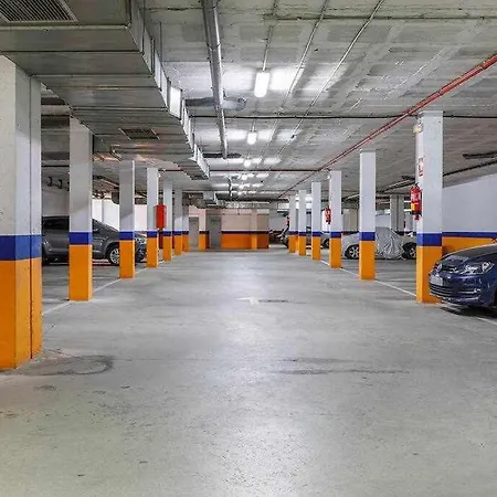 A&n Mediterranean Terrace With Pool & Parking Διαμέρισμα *